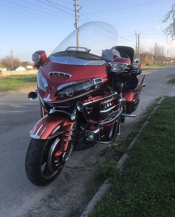Honda Gold Wing 2004 бензин