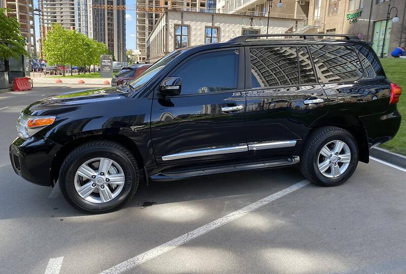 Toyota Land Cruiser 200 2015