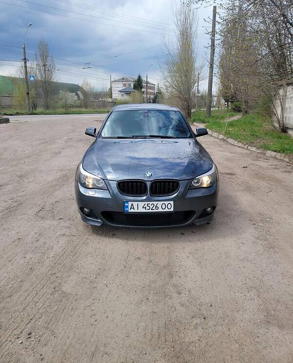BMW 520 2010