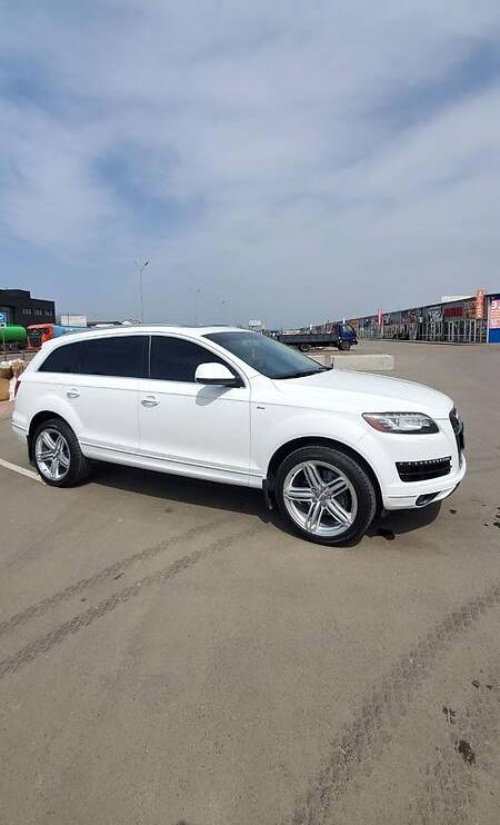 Audi Q7 2011