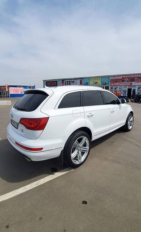 Audi Q7 2011