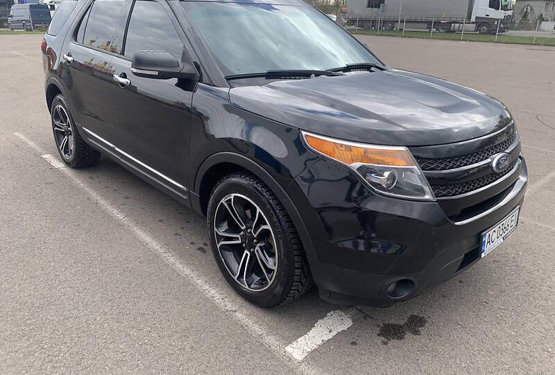 Ford Explorer XLT 2012