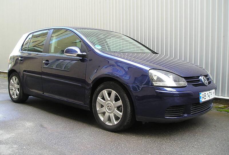 Volkswagen Golf V 1.6 MPI 2004