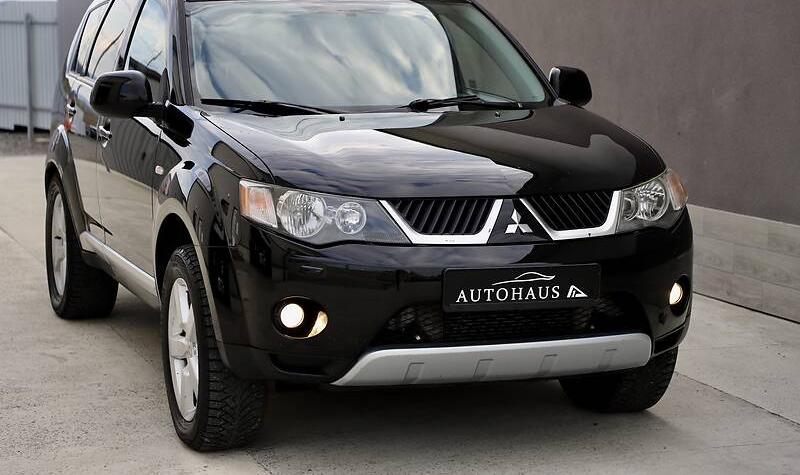 Mitsubishi Outlander XL AWD PRESTIGE  2009