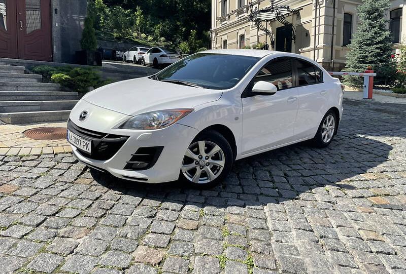 Mazda 3 2011