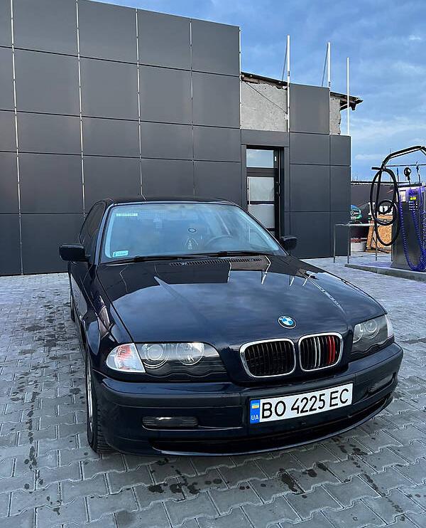 BMW 320 2001