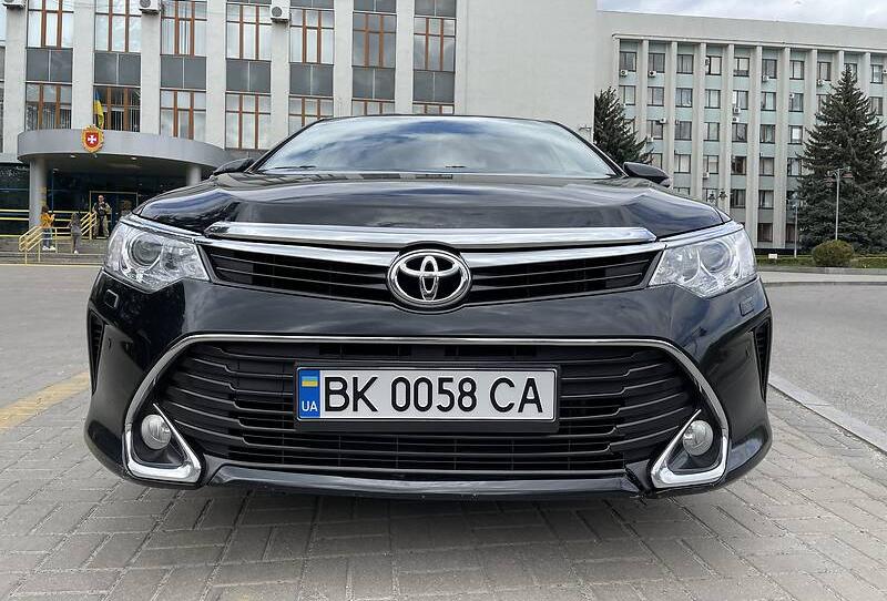 Toyota Camry 2016