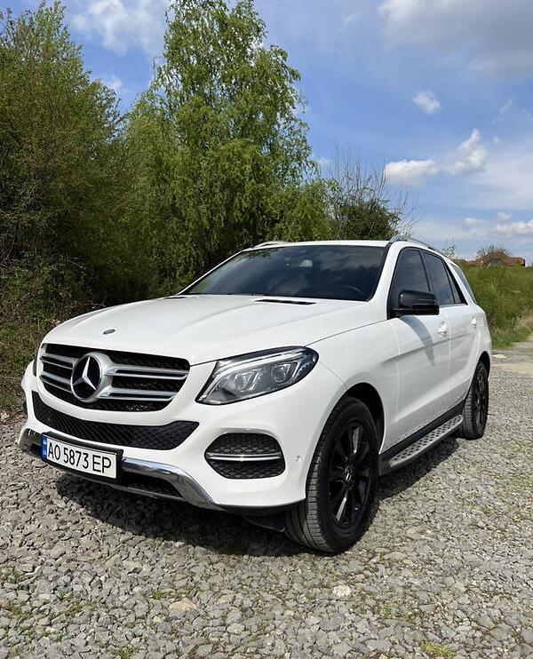 Mercedes-Benz GLE 250 2016