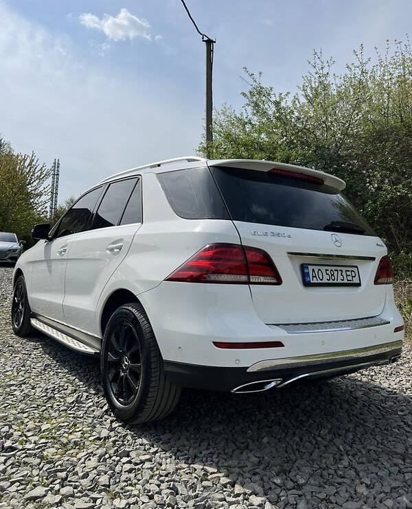 Mercedes-Benz GLE 250 2016