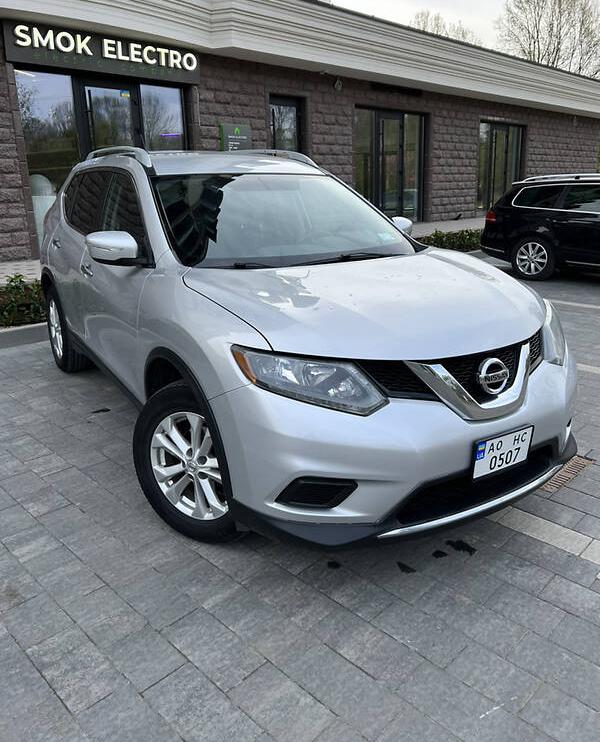 Nissan Rogue SV 2014