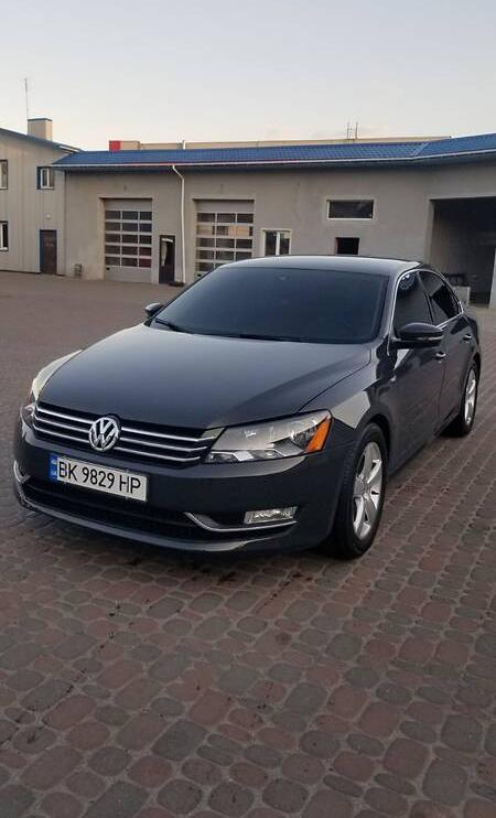 Volkswagen Passat B7 2014