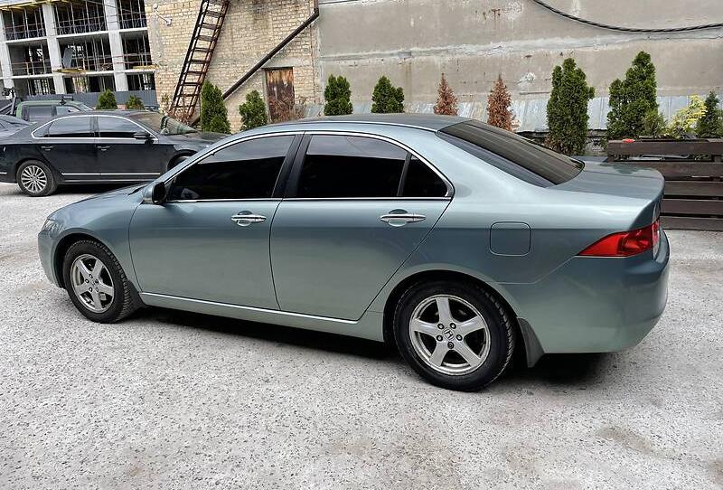 Honda Accord 2004