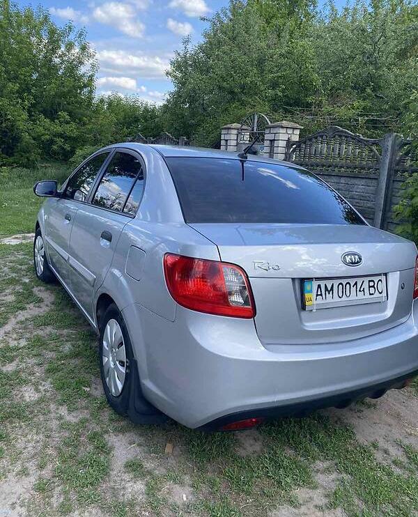 Kia Rio 2011