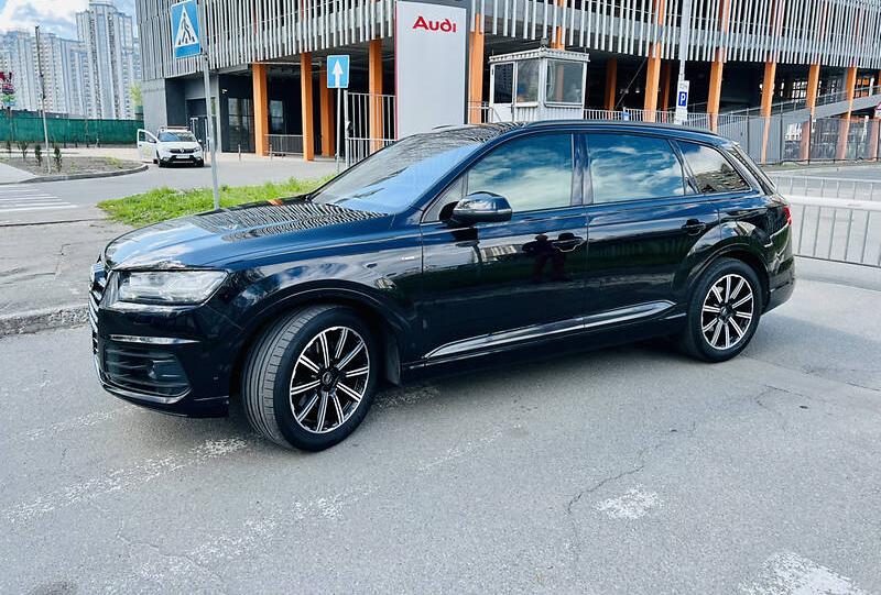 Audi Q7 2017