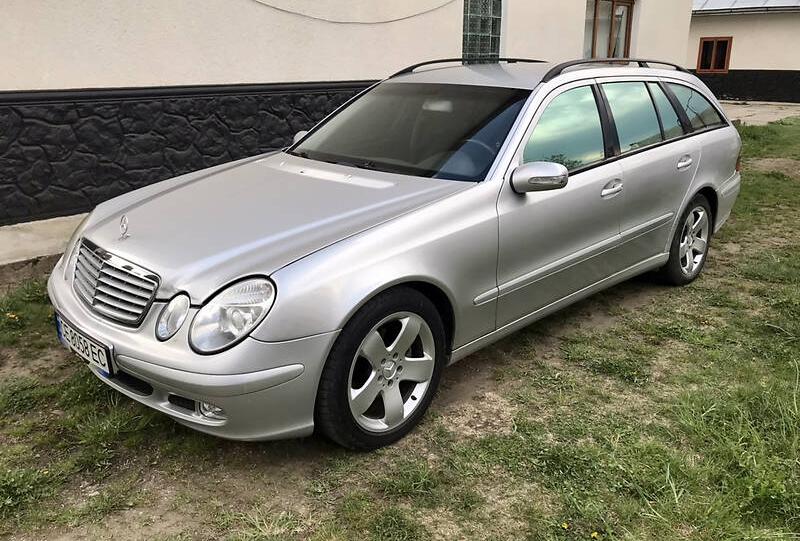 Mercedes-Benz E 220 2004