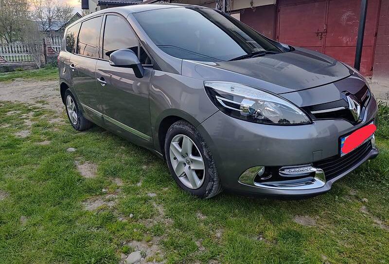Renault Megane Scenic 2015