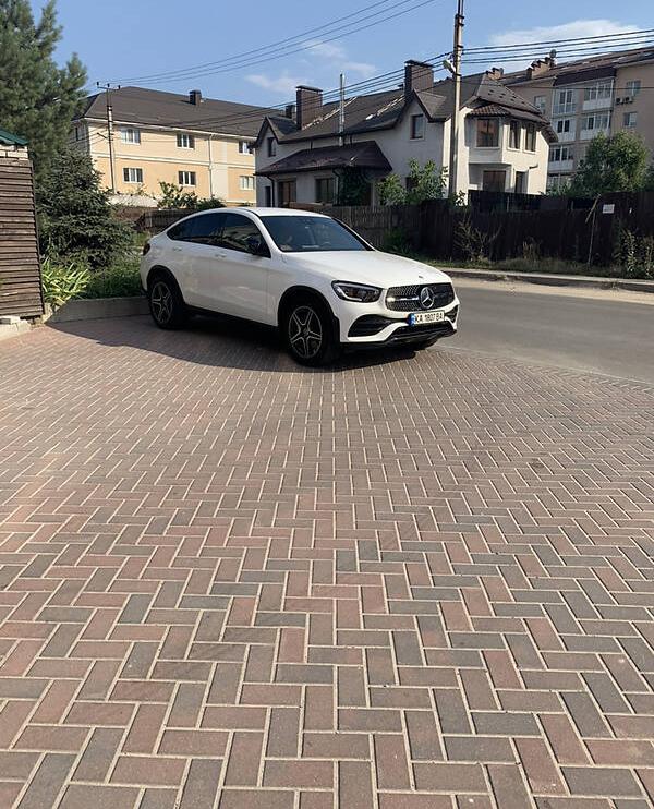 Mercedes-Benz GLC 220 2020