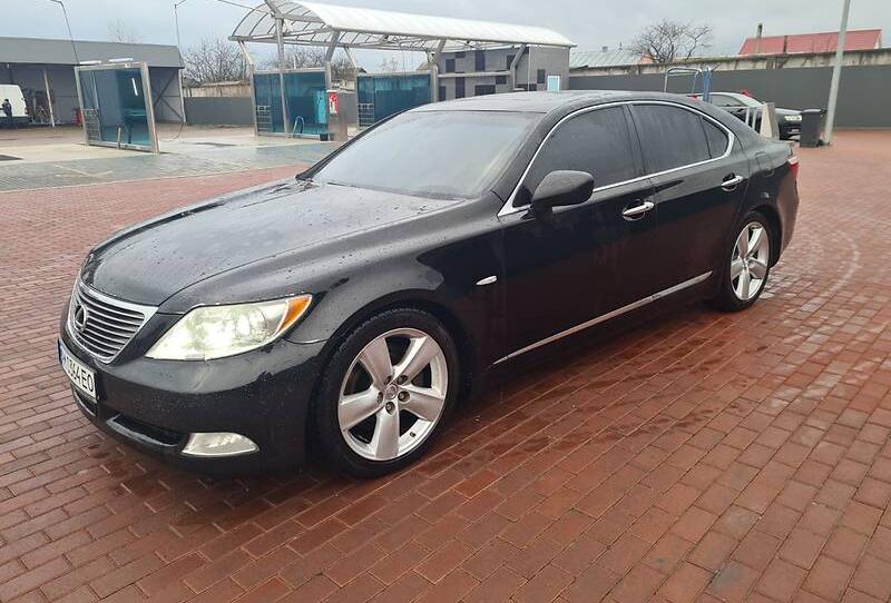 Lexus LS 460 2008