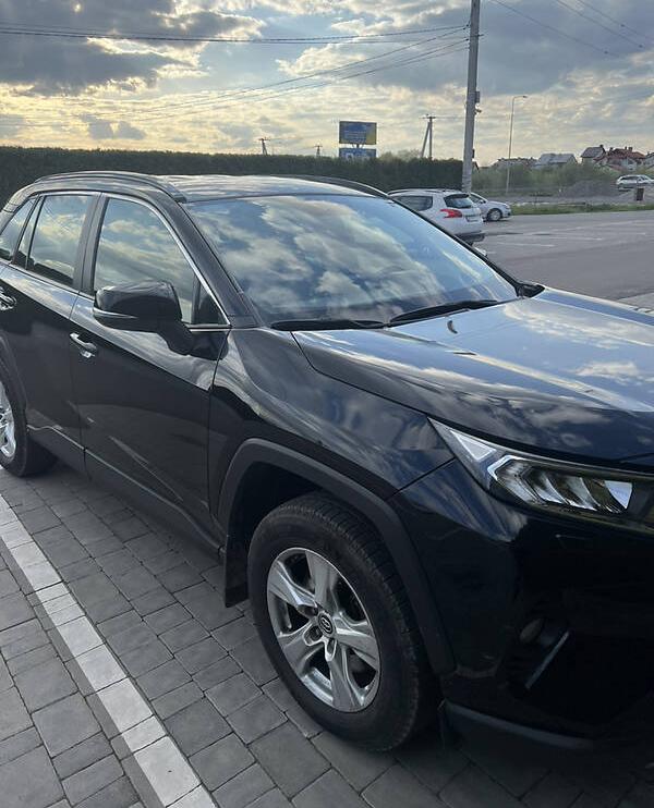 Toyota RAV4 2019