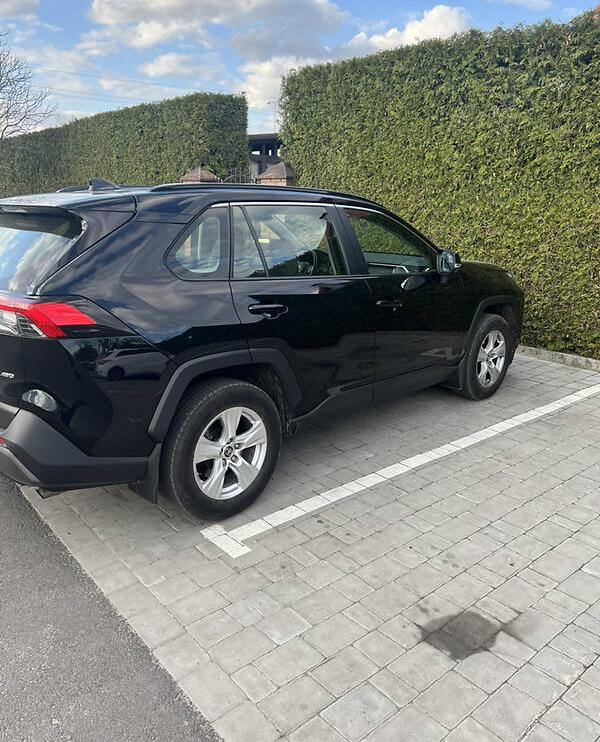 Toyota RAV4 2019