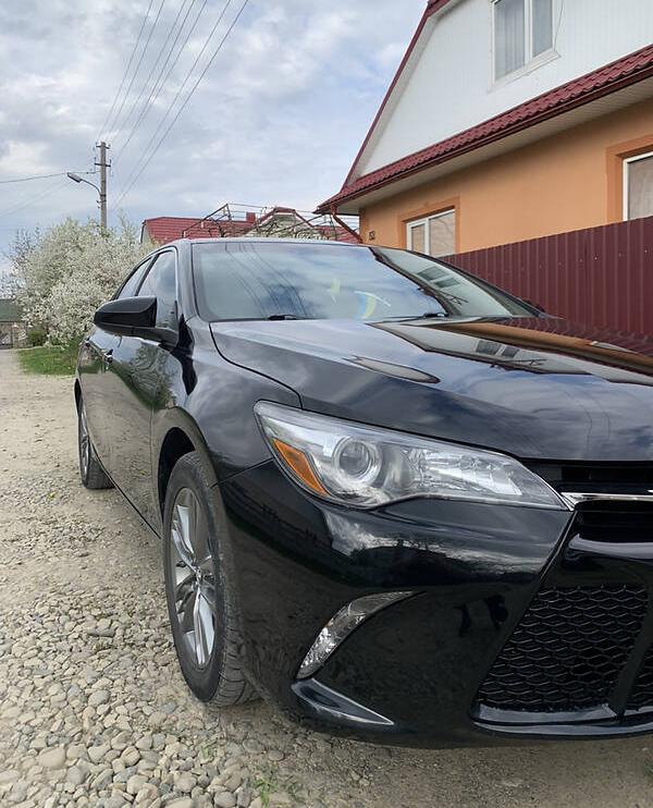 Toyota Camry 2016