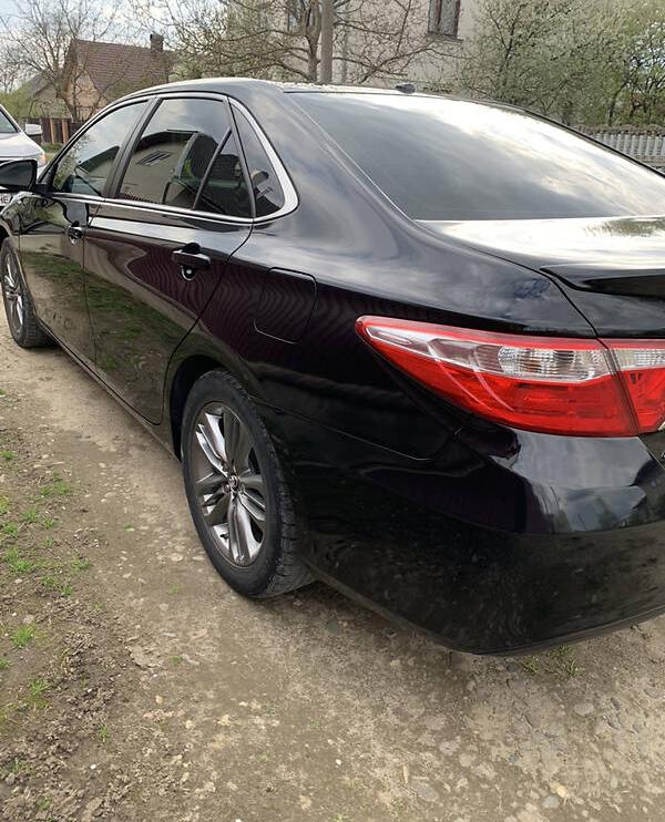 Toyota Camry 2016