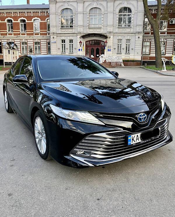 Toyota Camry Prestige Plus 2020