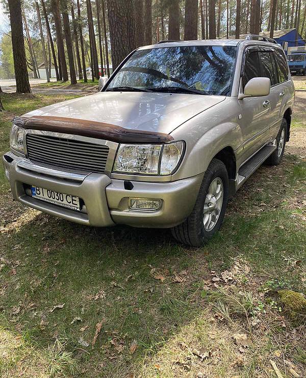 Toyota Land Cruiser 100 2004