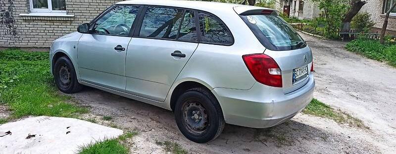 Skoda Fabia 2010