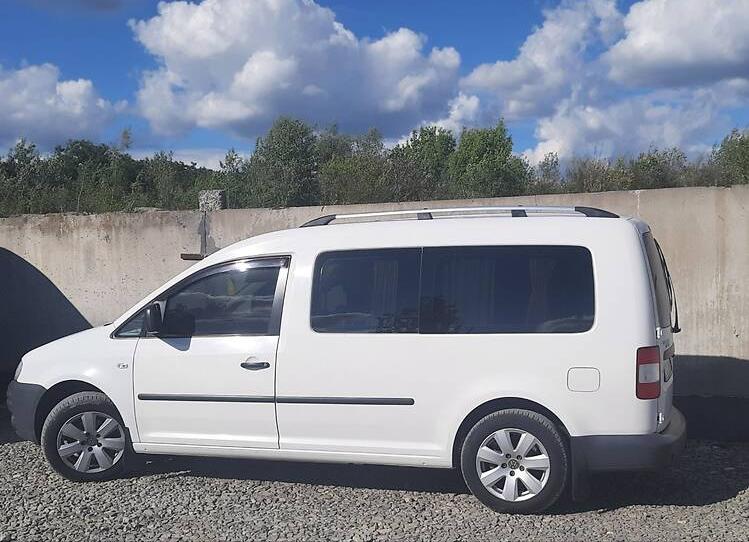 Volkswagen Caddy пасс. 2009
