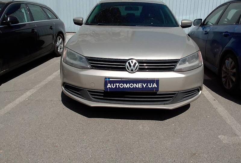 Volkswagen Jetta 2013