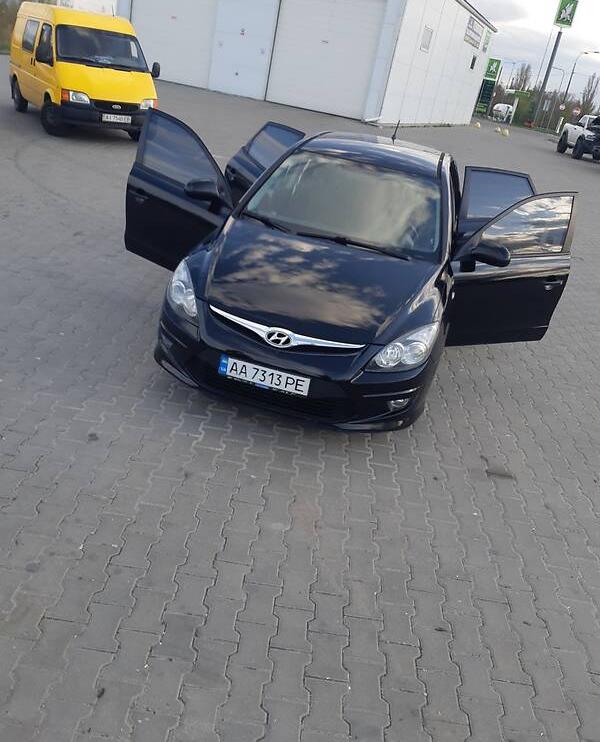 Hyundai i30 2011