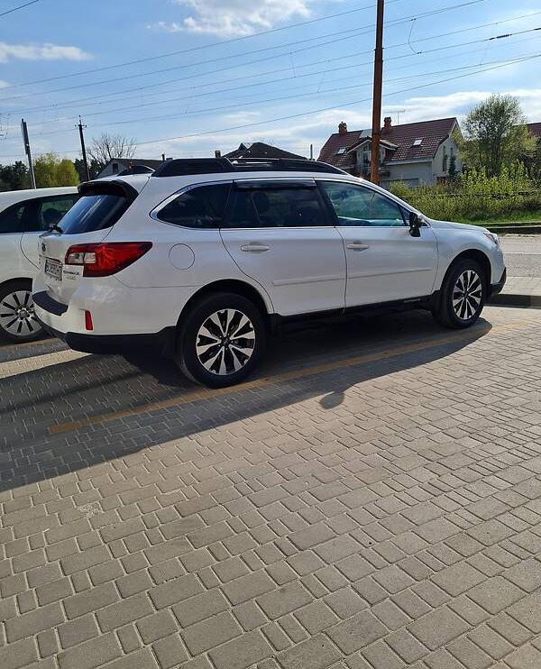 Subaru Outback 2017