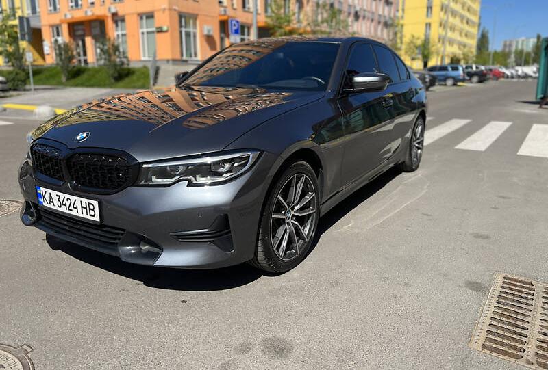 BMW 330 xdrive 2019