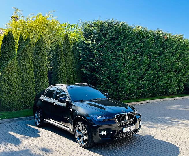 BMW X6 2011