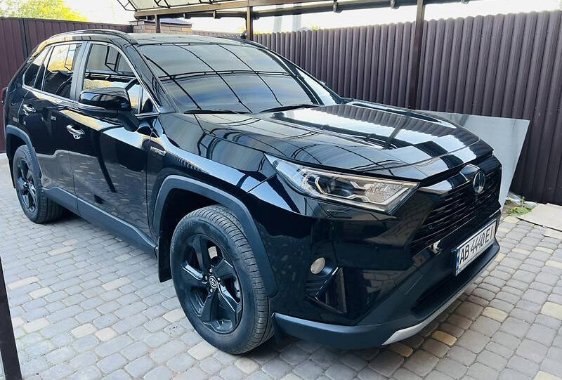 Toyota RAV4 2021