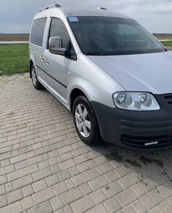 Volkswagen Caddy пасс. 2010