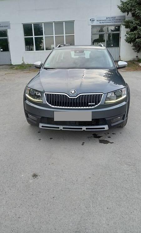Skoda Octavia Scout 2016