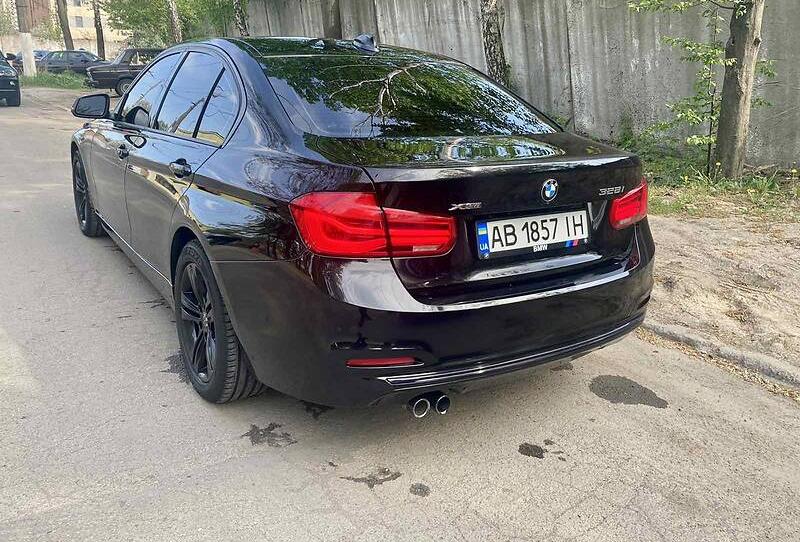 BMW 328 2015