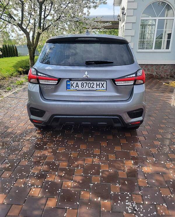 Mitsubishi Outlander Sport 2019