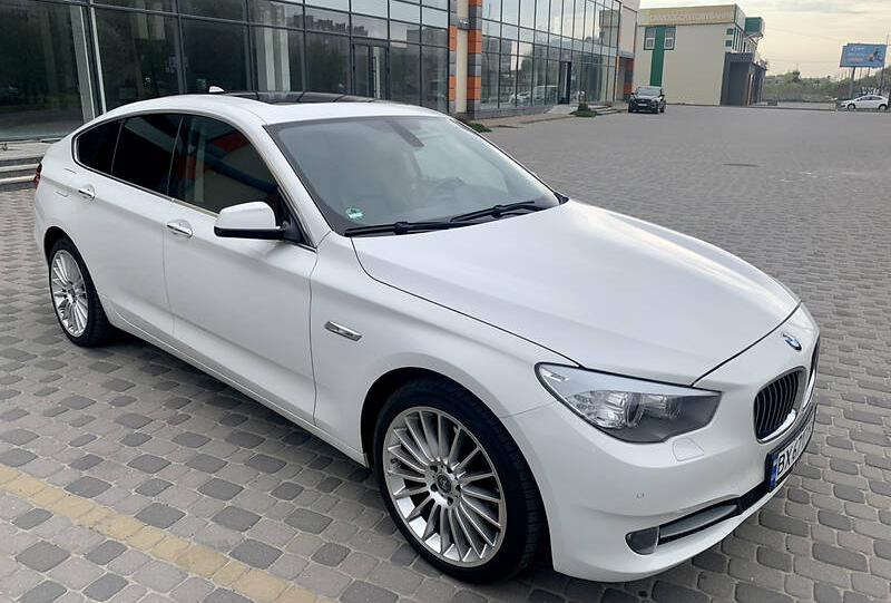 BMW 530 GT 2011