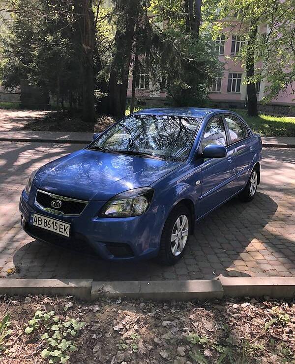 Kia Rio 2011
