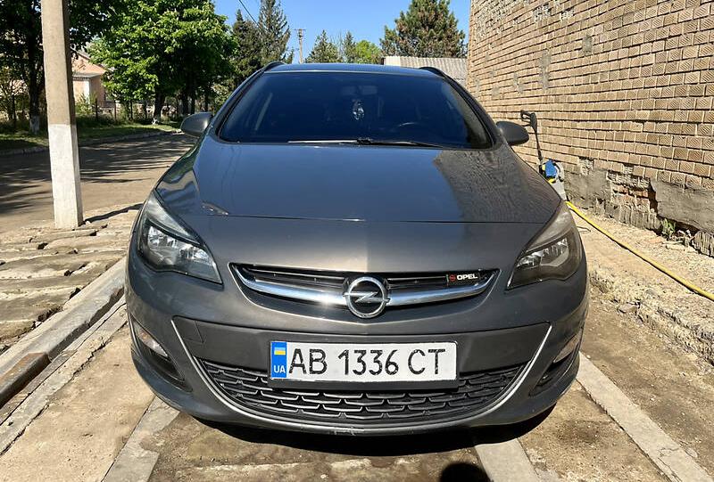Opel Astra J 2014