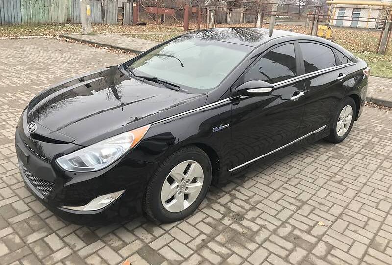 Hyundai Sonata 2011