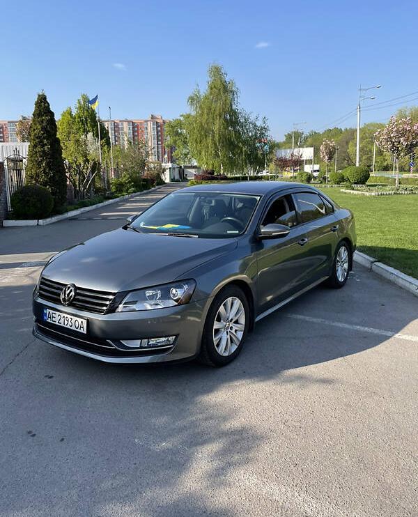 Volkswagen Passat B7 2011