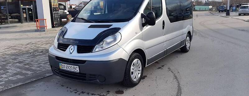 Renault Trafic пасс. Long 2008