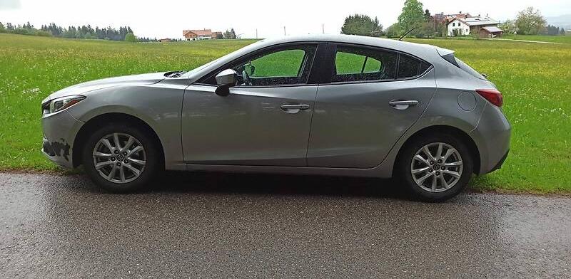Mazda 3 2016