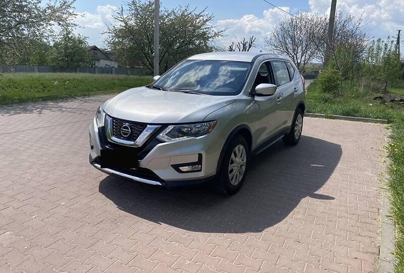 Nissan Rogue 2018