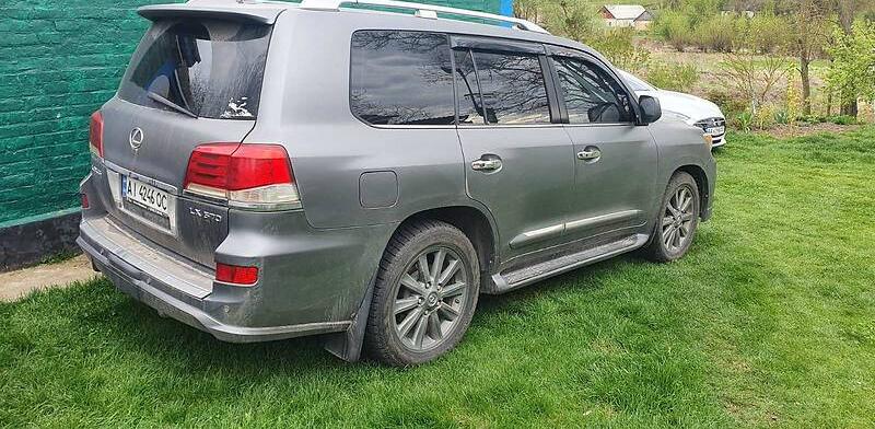 Lexus LX 570 2008