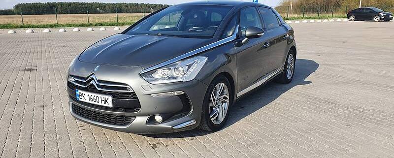 Citroen DS5 2011